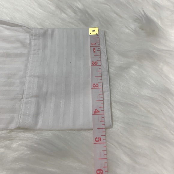 White long sleeve - Picture 9 of 13